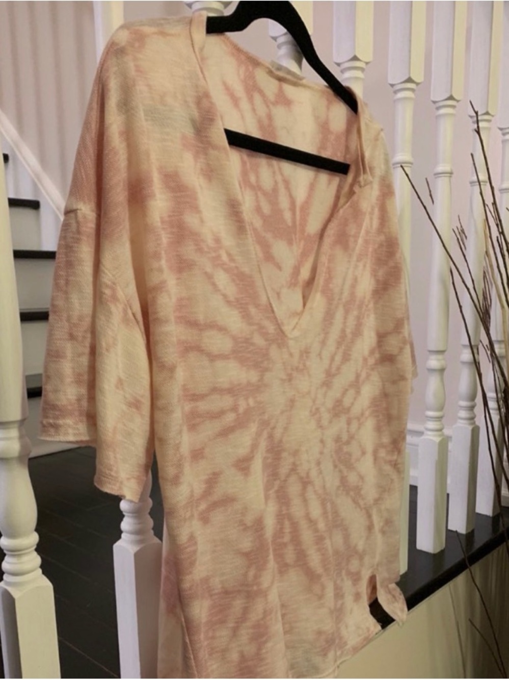 Honey Belle Pink Cream Tie-Dye V-Neck Short Sleeve Tee